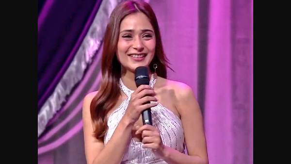 कंट्रोवशियल सेलेब