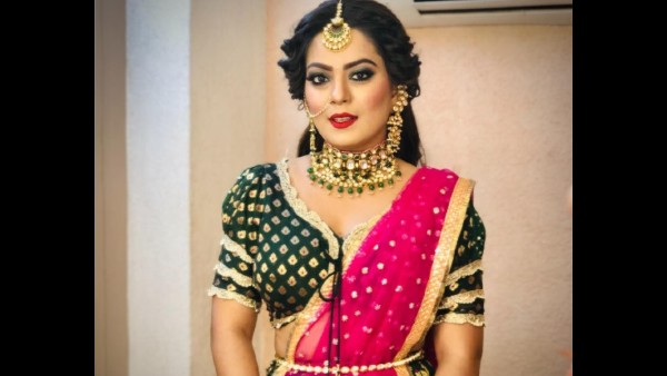 निधि झा का डांस वीडियो