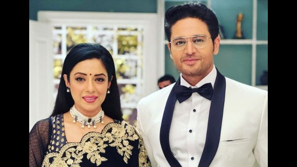 अनुज कपाडिया की फीस