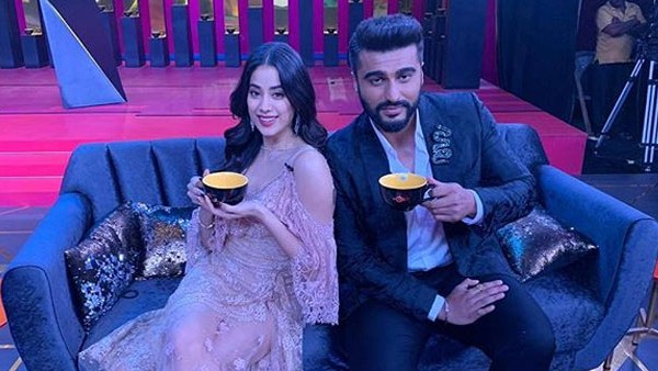 जान्हवी और अर्जुन का साथ