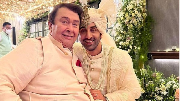 एक दूसरे के करीब आए