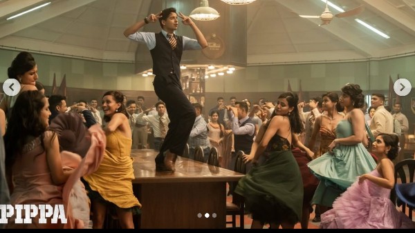 बॉलीवु़ड में पांच साल