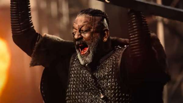 सुलतान और बाहुबली पीछे