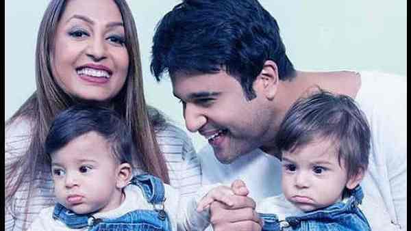 बीच में आए बच्चे