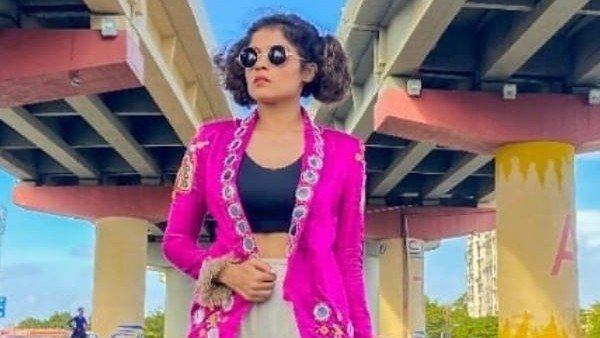 josh-content-creator-bhumika-modi-bags-meet-and-greet-chance-with-salman-khan-at-iifa-2022