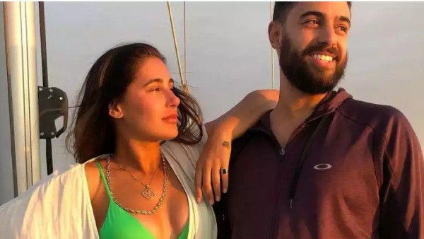 इंटरनेट पर नरगिस फाखरी की इन तस्वीरों की चर्चा