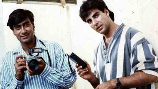 दर्शकों को पसंद आया अजय - अक्षय Bromance