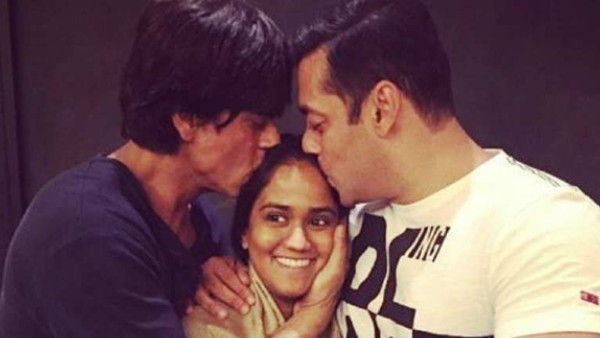 अर्पिता की शादी पर आए साथ