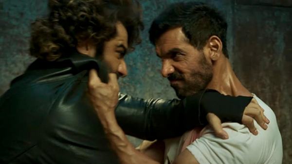 एक विलेन रिटरन्स को मिला फायदा