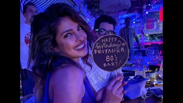 प्रियंका का रोमांटिक अंदाज