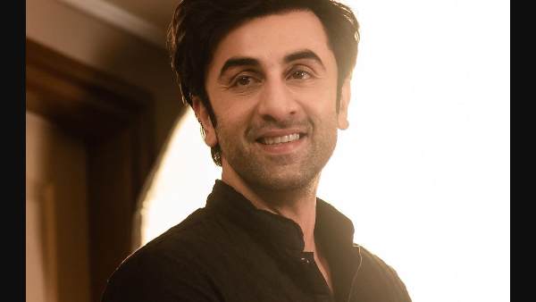 Q. लगातार शूटिंग के बीच, पिछले सालों में आपकी निजी जिंदगी काफी उतार- चढ़ाव भरी रही। खुद को पॉजिटिव बनाए रखना कितना आसान या मुश्किल था?