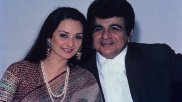 रोने से खुद को रोक नहीं पातीं रोने से खुद को रोक नहीं पातीं