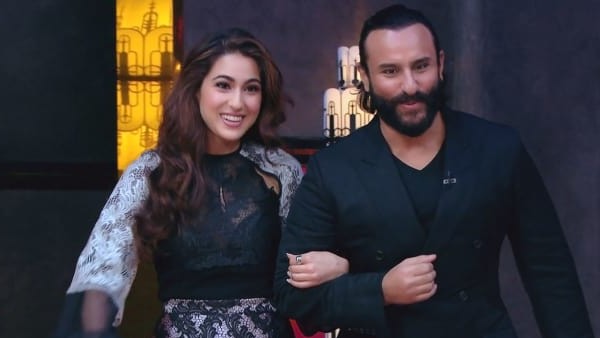 मां बाप ही अजीब हैं मां बाप ही अजीब हैं