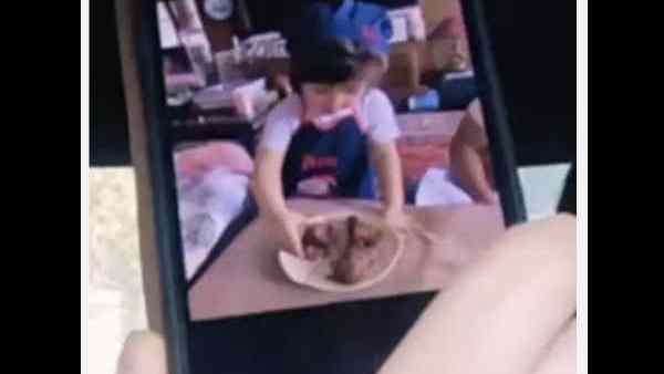 नन्हें से Baker तैमूर नन्हें से Baker तैमूर