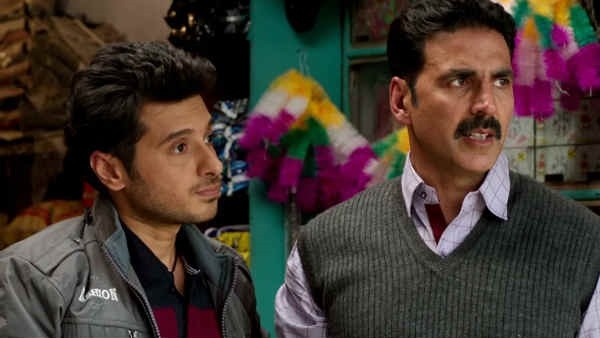 टॉयलेट एक प्रेम कथा