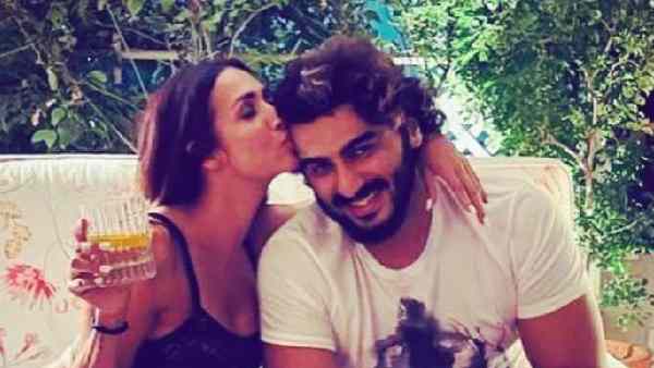 पुराने परिवार को देना था सम्मान