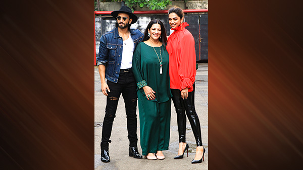 दीपिका पादुकोण-अंजू भवनानी 