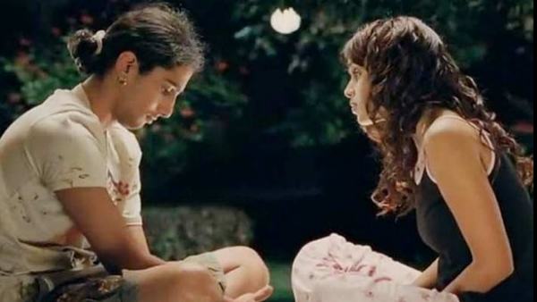 जाने तू या जाने ना में प्रतीक बब्बर और जेनेलिया डिसूजा 