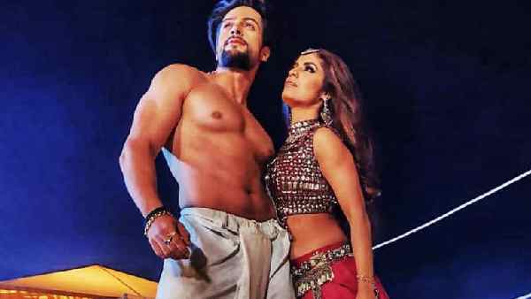 सीज़न 4 में अलग साम्राज्य सीज़न 4 में अलग साम्राज्य