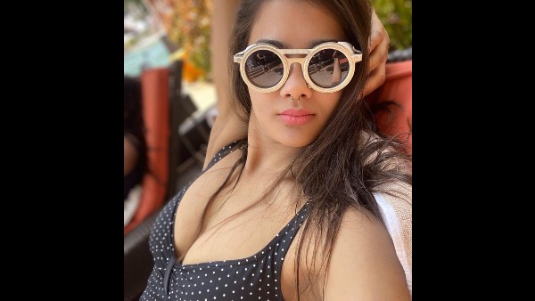  नम्रता मल्ला भोजपुरी दुनिया की सनी लियोन