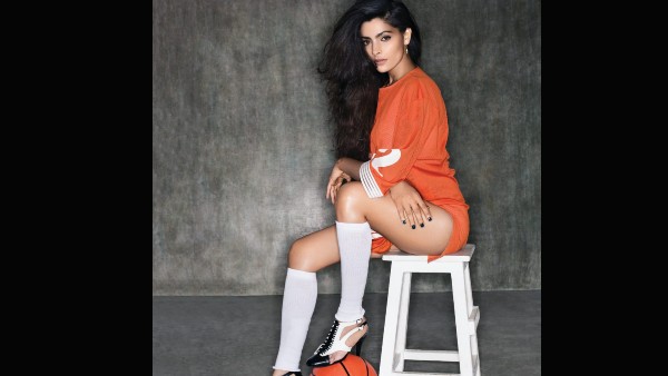  सैयामी खेर