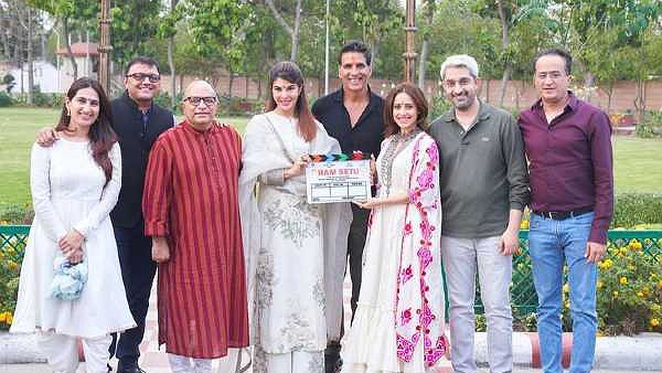 bjp-mp-subramanian-swamy-issues-legal-notice-to-akshay-kumar-and-ram-setu-makers-for-distorting-fact