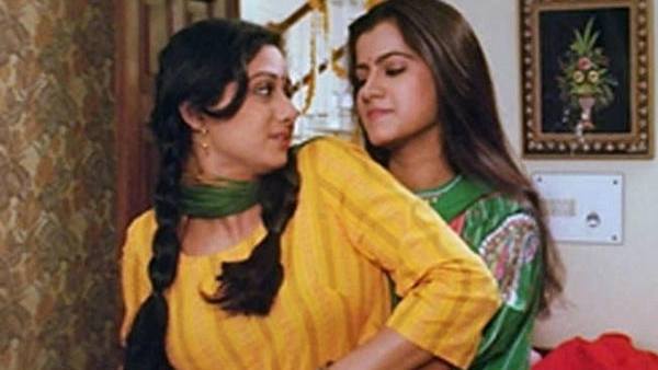बॉलीवुड की लाइमलाइट से दूर