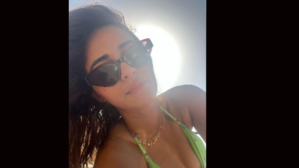 कैप्शन लिखा था