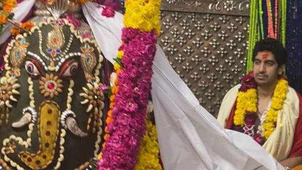 ranbir-kapoor-alia-bhatt-avoid-visiting-ujjain-temple-amid-protests-ayan-mukerji-visits-temple-alone