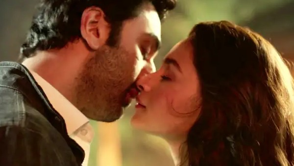 टूट रहे हैं रिकॉर्ड्स