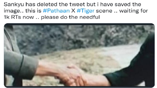 दो पुरुषों को हाथ मिलाते हुए दिखाया गया है दो पुरुषों को हाथ मिलाते हुए दिखाया गया है