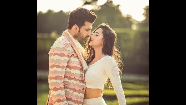 तेजस्वी और करण कुंद्रा