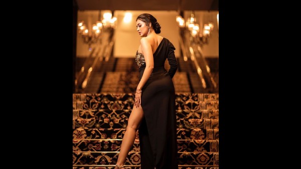 तेजस्वी प्रकाश का स्टाइल