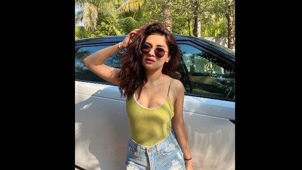 काफी छोटी हैं अवनीत