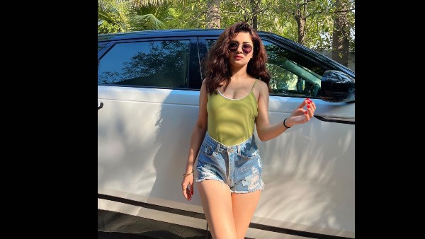 लाखों फॉलोअर्स