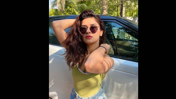 शुरू की एक्टिंग