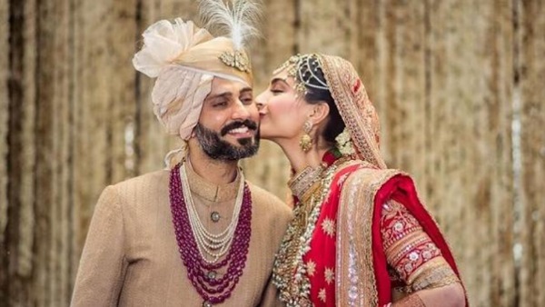 सोनम कपूर-आनंद आहूजा :