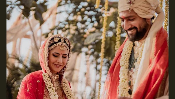 विक्की कौशल-कैटरीना कैफ :