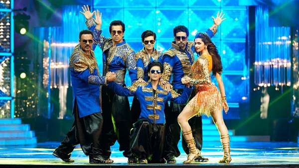 हैप्पी न्यू ईयर :