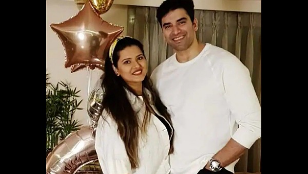 निकितिन धीर और कृतिका सेंगर :