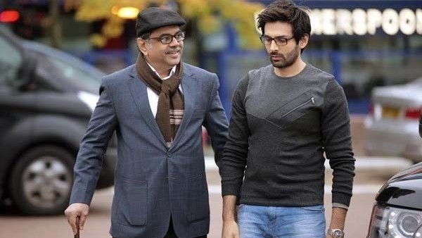 परेश रावल ने किया स्वागत