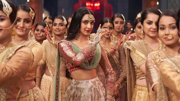 पहले भी किया आईटम नंबर