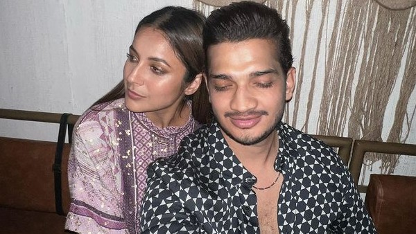 मुनव्वर ने शहनाज के लिए लिखा- उसकी आंखें