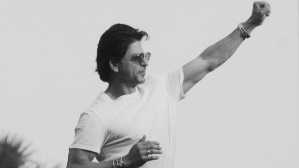 shahrukh-khan-comments-about-salman-khan-akshay-deepika-padukone-john-abraham-during-asksrk-session shahrukh-khan-comments-about-salman-khan-akshay-deepika-padukone-john-abraham-during-asksrk-session