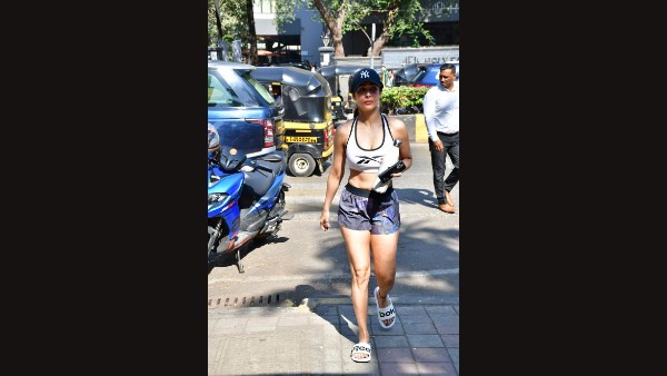 मलाइका अरोड़ा का क्यूट लुक :