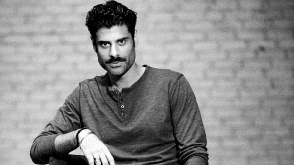 Q. मैंने कहीं पढ़ा था कि आपने अपने करियर की शुरुआत में कई फिल्मों में बतौर असिस्टेंट काम किया था। इसमें कितनी सच्चाई है?