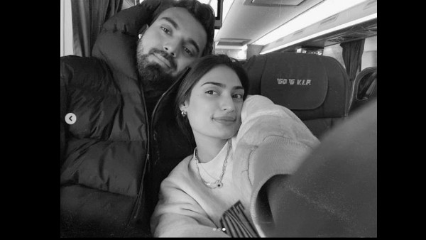 खंडाला वाले बंगले में होगी शादी :