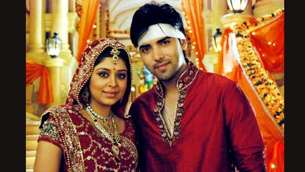 चांद छुपा बादल में, शर्मा के मेरी जाना :