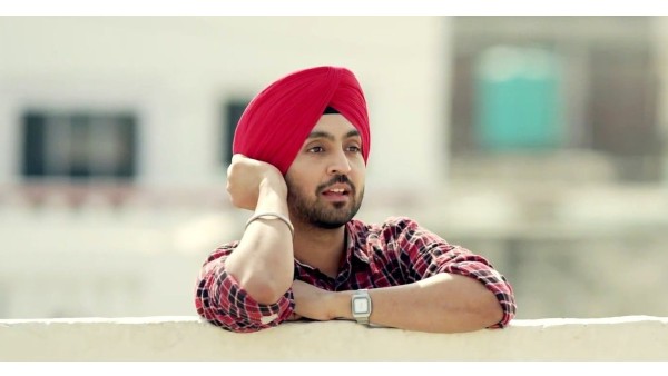 पहले एल्बम से बदला नाम :