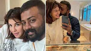 तीन बार होती थी बात तीन बार होती थी बात